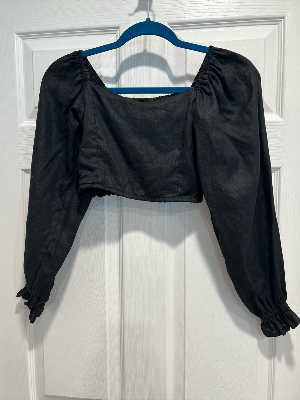 Faithfull the Brand Black Puff-Sleeve Cropped Blouse